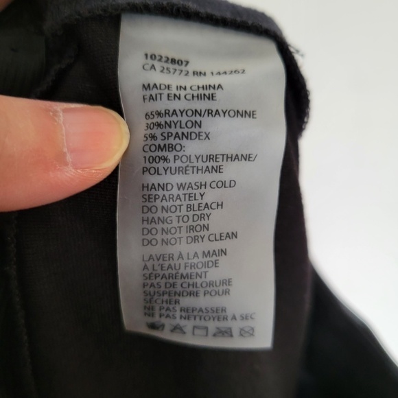 Dex Black Faux Vegan Leather Front Pull On Skinny Legging Long Pants Size Small - Picture 10 of 11